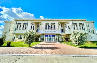 Universitatea „Ovidius” din Constanța scoate la concurs 6 posturi de paznic. Vezi condițiile și calendarul recrutării