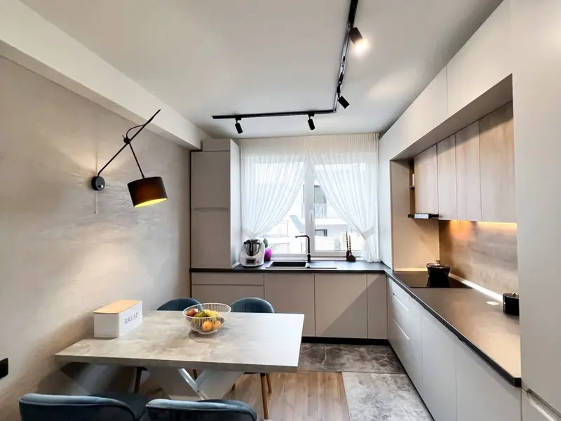 Amenajare contemporana Casa de 100 mp pentru o familie tanara