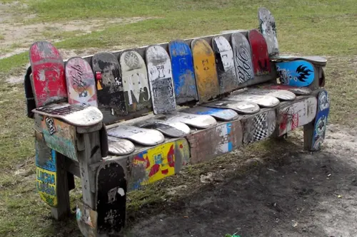 Top 10 cele mai ciudate banci din intreaga lume