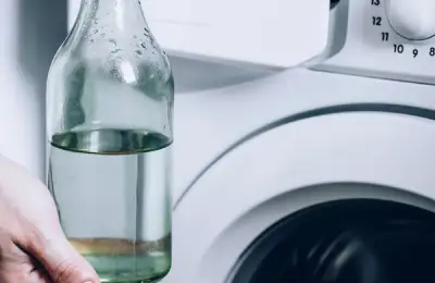 Procedura de curățare a mașinii de spălat cu oțet