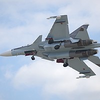 Nou incident Rusia-NATO. Lituania anunță că două avioane Sukhoi au intrat în spațiul său aerian