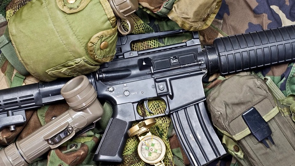 România se apropie de Rusia la exportul de arme. Scăderea masivă a vânzărilor rusești