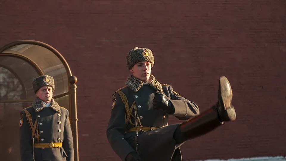 Rusia se pregătește pentru un război cu Finlanda. Putin a ridicat un „oraș militar”