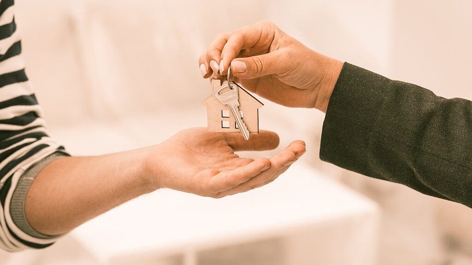 Colliers: Tot mai puțini români își permit să cumpere locuințe. Chiria devine o alternativă pe termen lung