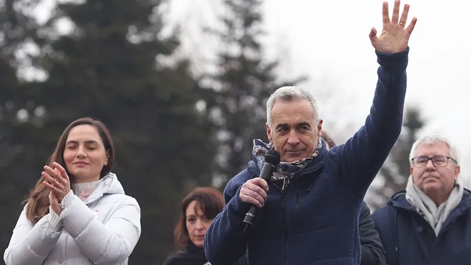 Călin Georgescu, adus în turul 2 printr-o „inginerie juridică”. Danileț acuză: 120 de dosare făcute