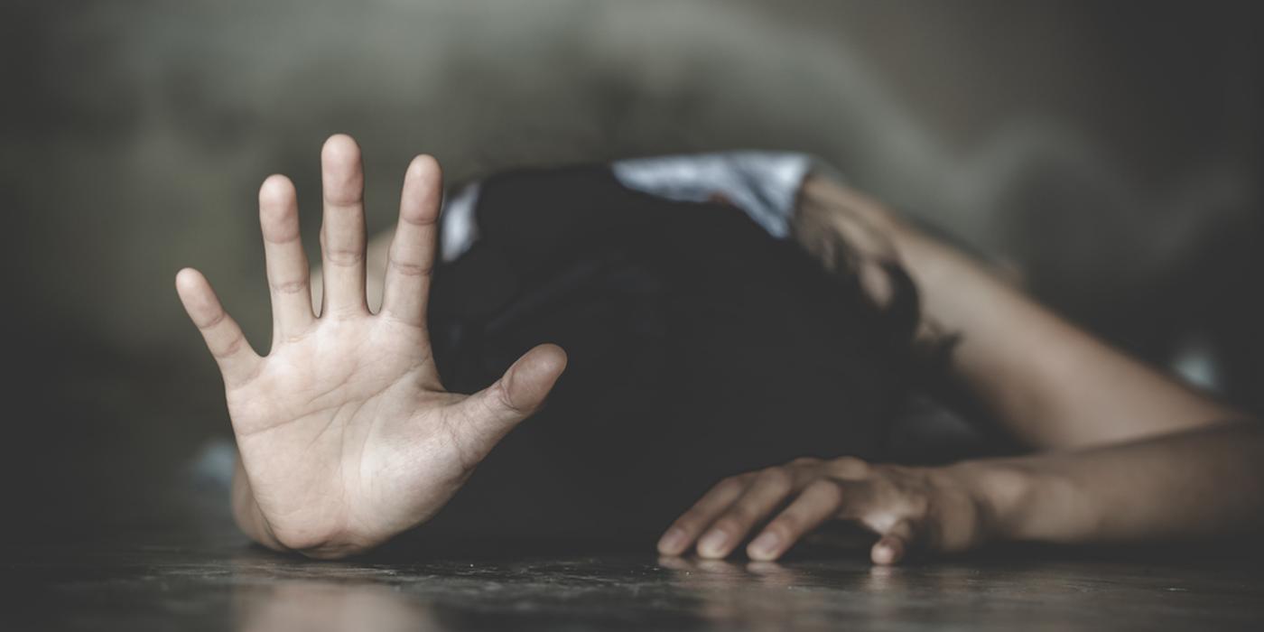 Minora de 14 ani din Sibiu care a fost răpită de patru bărbați în această dimineață a fost găsită într-o localitate din județul Brașov.