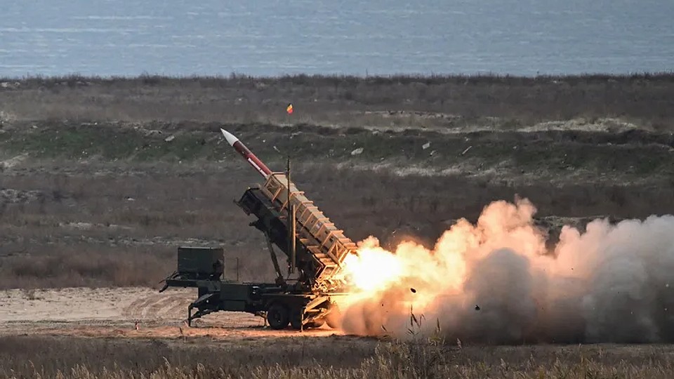 Amiralul Bauer cere sisteme antiaeriene contra Rusiei. România are 3 Patriot și 100 de Oerlikon