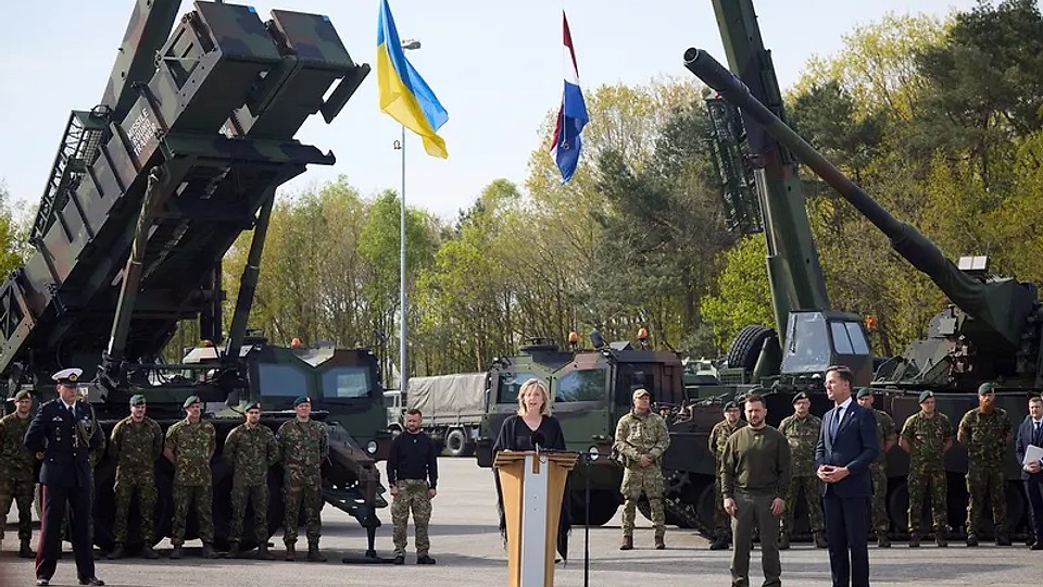 Rutte cere aliaților să dea Ucrainei interceptoare pentru sisteme Patriot. Pot doborî rachete rusești Kinzhal
