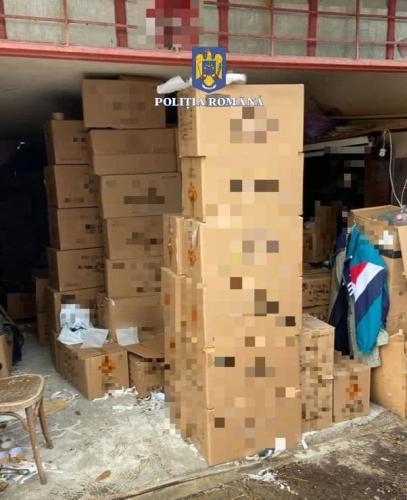 Captură impresionantă de artificii și petarde realizată de polițiștii clujeni în urma unor percheziții domiciliare
