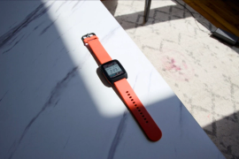 PEBBLE TIME 2 reinventează smartwatch-ul minimalist.