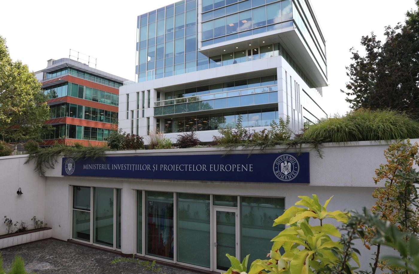 MIPE: Un milion de familii şi-au achitat facturile la utilităţi cu cardurile de energie / Plăţi de 250 milioane lei