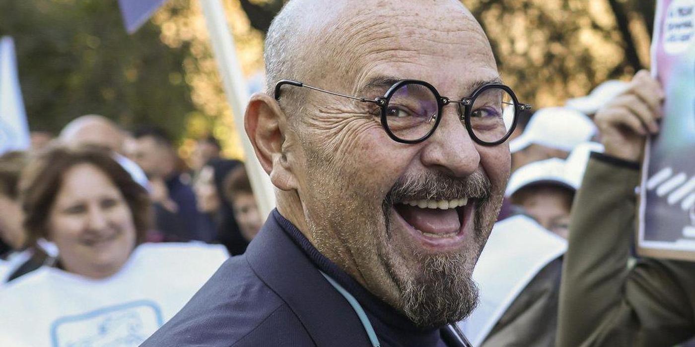 Valeriu Nicolae: Piedone nu e omul antisistem, ci e cea mai bună reprezentare a sistemului. Tac-su a fost unul dintre cei mai șmecheri comuniști / Sunt legături senzaționale între oamenii din jurul lui Piedone și securiștii