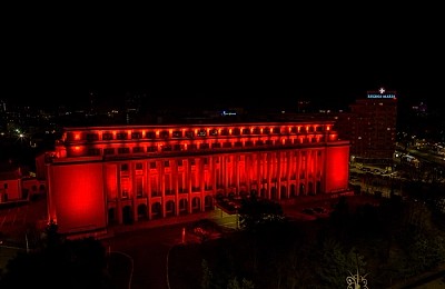 Pe 11 februarie, peste 100 de clădiri din București și din țară vor fi iluminate în roșu pentru a marca Ziua Europeană a Numărului de Urgență 112