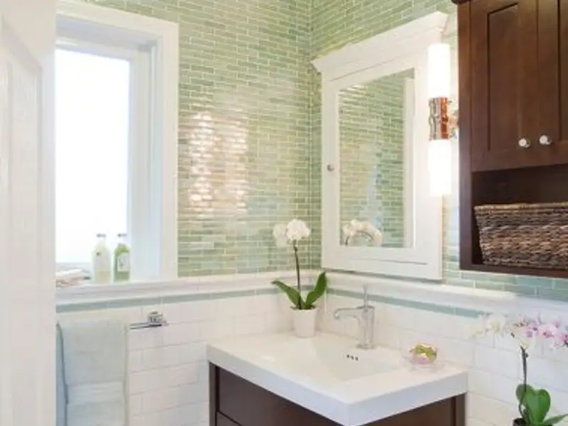 Sfaturi de amenajare pentru bai mici