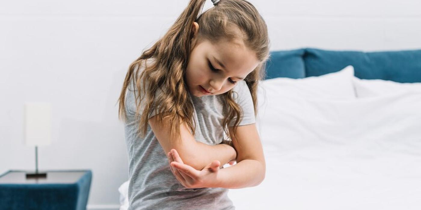 Psoriazisul la copii-simptome, tratamente și sfaturi utile pentru îngrijirea pielii