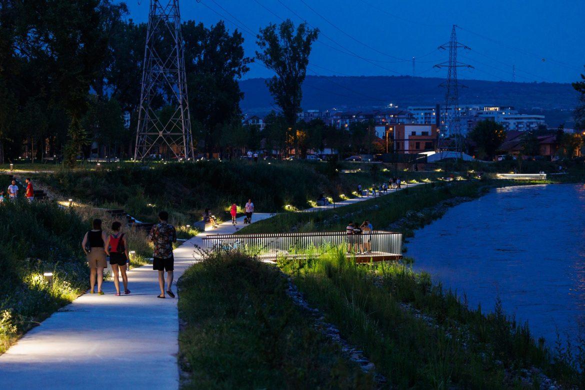 Parcul Armătura, amenajat pe o suprafață de 3,25 hectare a fost redeschis pentru cetățeni