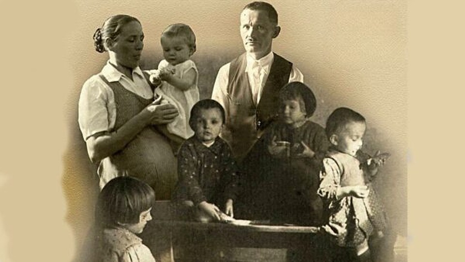 Provocările familiei în societatea contemporană: secularizarea și pierderea valorilor spirituale eterne