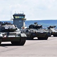 Porsche intră în război. Opune armatei lui Putin o serie de tancuri și vehicule militare „cu stil”