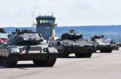 Porsche intră în război. Opune armatei lui Putin o serie de tancuri și vehicule militare „cu stil”