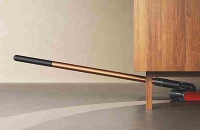 Dyson lansează PencilWash™, cea mai subțire, ultra-ușoară și igienică soluție pentru curățare umedă și uscată
