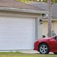 Top 10 materiale durabile și ieftine pentru construirea unui garaj lângă casă