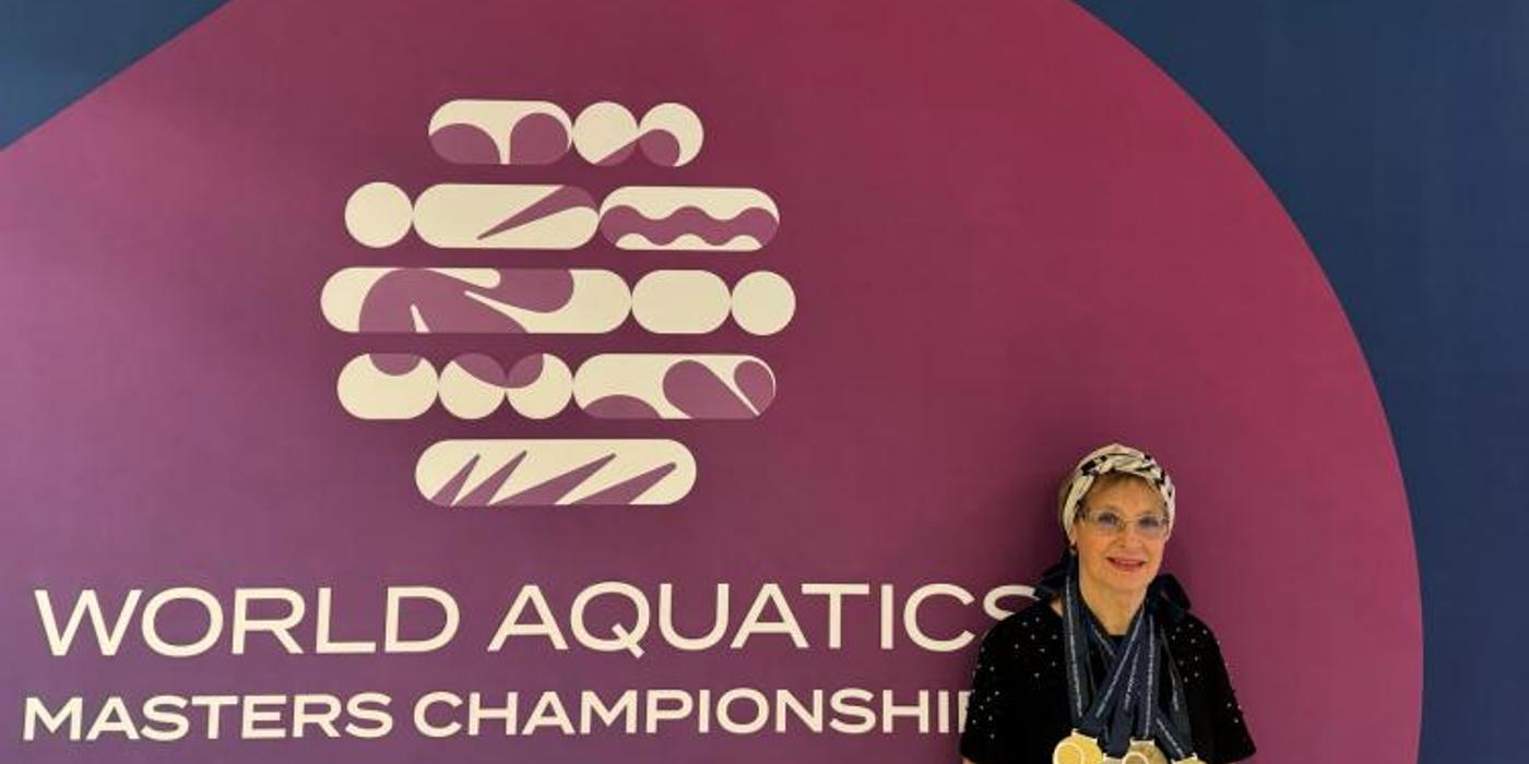 O clujeancă în vârstă de 81 de ani a cucerit 4 medalii de aur la Campionatele Mondiale de natație de la Doha