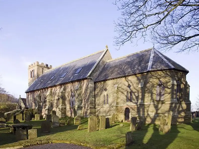 Transformarea unei biserici vechi intr-o casa de familie
