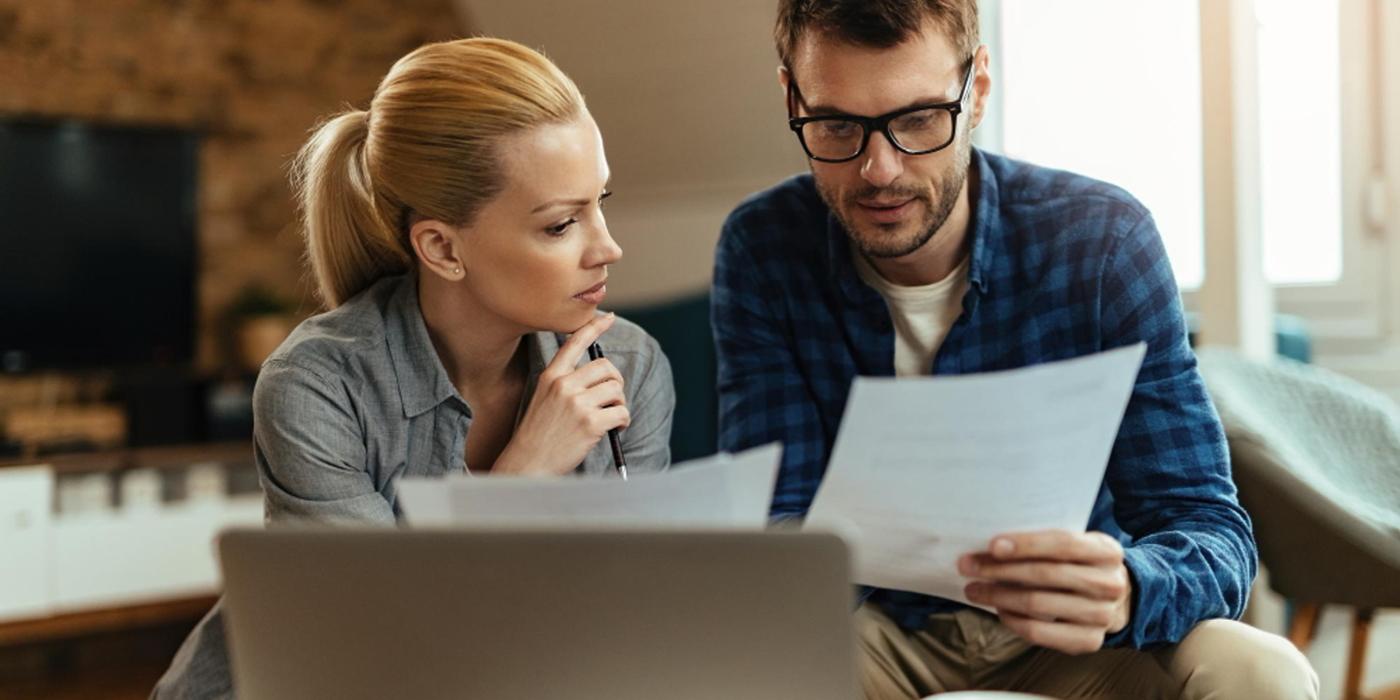 De ce să nu aplici singur pentru un credit și ce soluții există