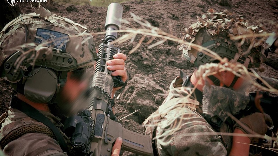 Rusia domină frontul prin resurse. Ucraina apelează la o nouă tactică