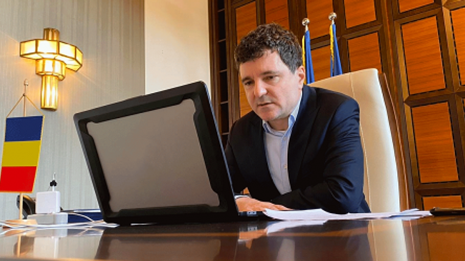 Nicușor Dan e deja înfierat de o parte dintre votanții săi: Ai făcut o greșeală de proporții colosale! Îți recomand totuși să iei o poziție fermă și să-ți ceri scuze