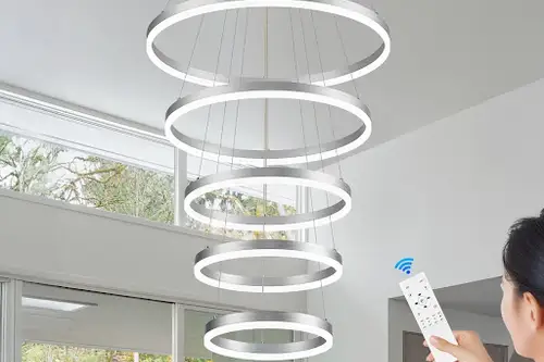 Este avantajos sau nu sa cumperi o lustra LED cu telecomanda?