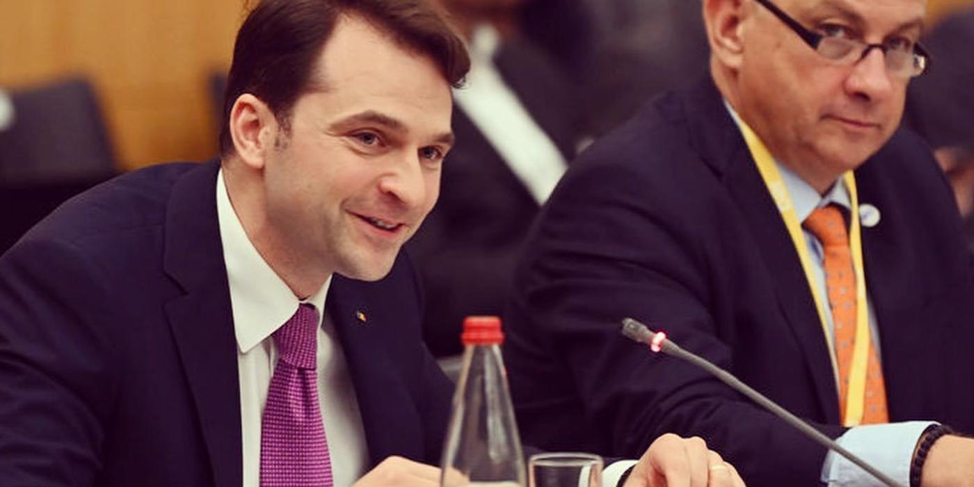 Burduja: România va produce izotopi medicali la Centrala de la Cernavodă, speranţă pentru tratamentul cancerului. Şi poate reporni producţia de apă grea la Drobeta-Turnu Severin/ Nuclearelectrica a semnat un memorandum cu Ontario Power Generation