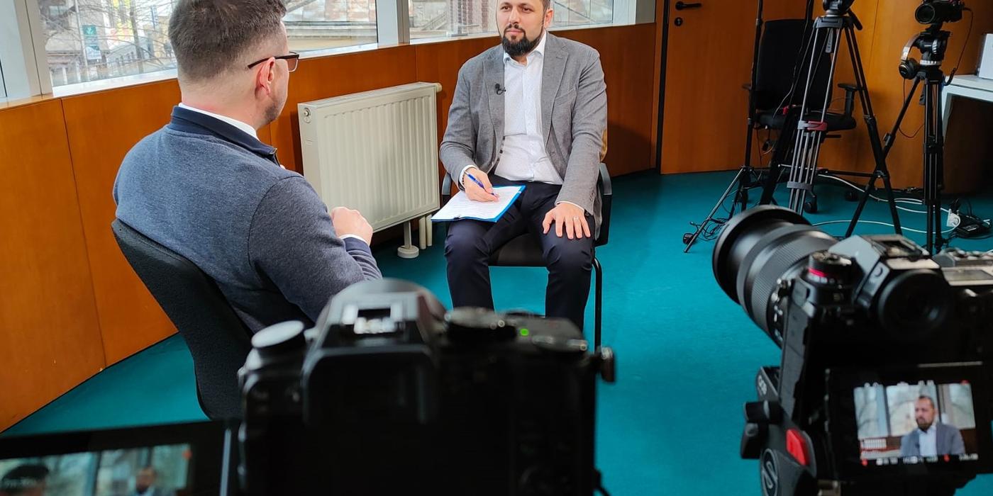 Să nu ajungem la gradul maxim de îndatorare sperând că vor crește veniturile mai repede decât rata – Nicolae Andreica, ING Bank