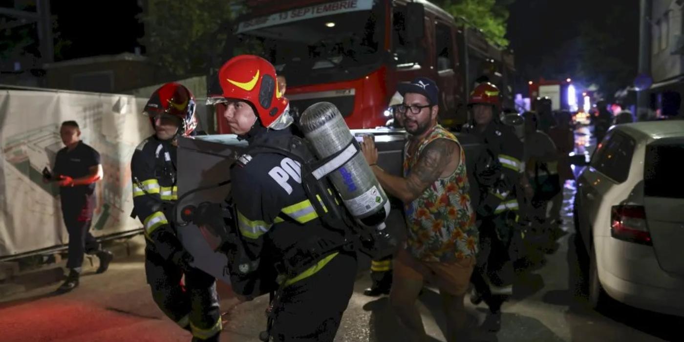 Un incendiu puternic a izbucnit în noaptea de marți spre miercuri în curtea Spitalului de Recuperare pentru Copii „Nicolae Robănescu”