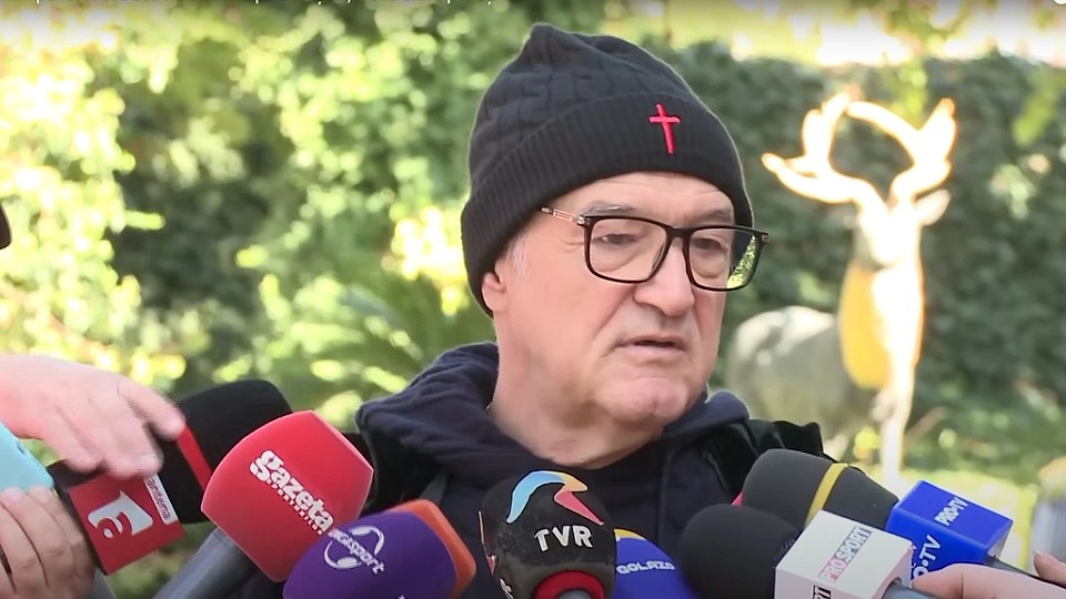 Becali continuă războiul cu patronul Realitatea TV: Era un şoricel la puşcărie