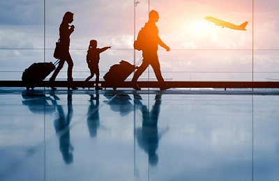 „Nu face drumeții dezbrăcat în Elveția”: Sfaturi esențiale pentru călătorii aflați la prima aventură