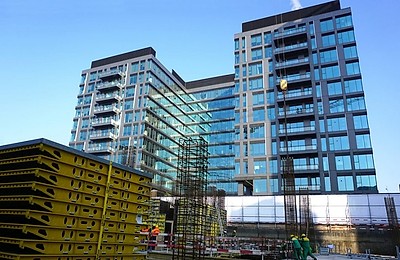 Investitorii români au cumpărat proprietăți imobiliare comerciale de 1,8 miliarde euro în ultimii zece ani