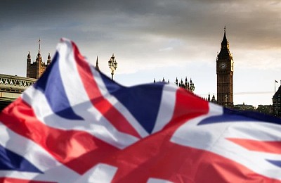 Românii, acuzați de Guvernul de la Londra că au fraudat ani de zile împrumuturile pentru studenți din Marea Britanie
