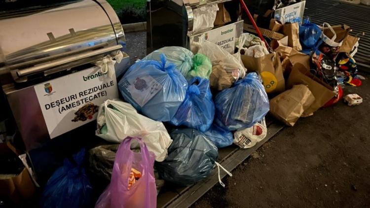 Clujenii, din ce în mai nemulțumiți de modul în care se colectează gunoiul selectiv din oraș