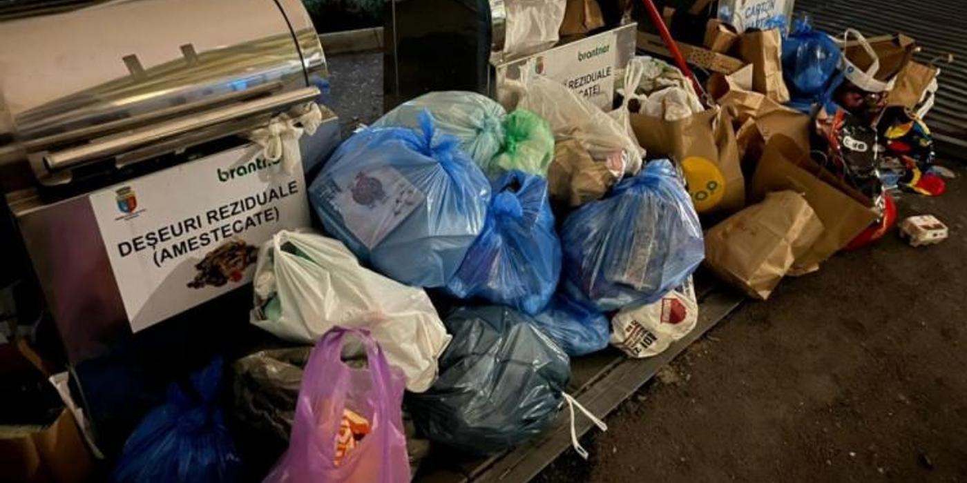 Clujenii, din ce în mai nemulțumiți de modul în care se colectează gunoiul selectiv din oraș