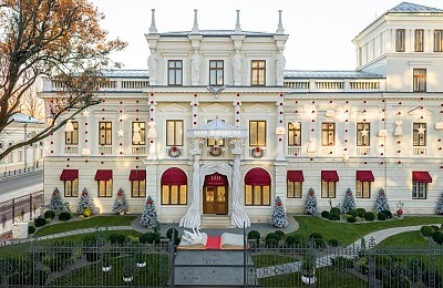 Brandul de produse premium de travel Harper Collective este disponibil și în România