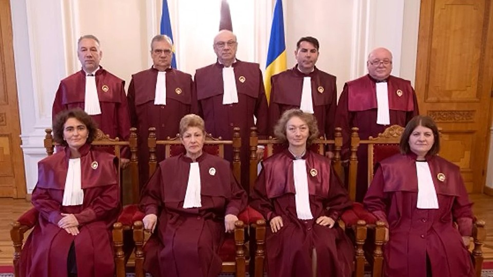 Desființarea hotărârii CCR prin care s-au anulat alegerile prezidențiale, pe masa Înaltei Curți