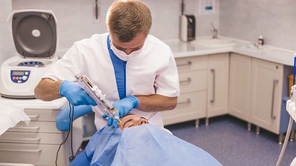 Terapia Vampir: Secretul unui ten tânăr și sănătos