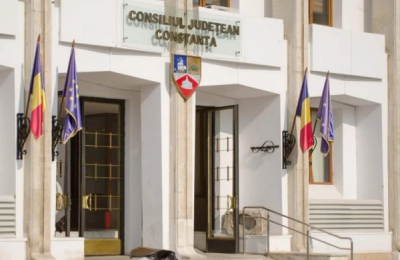 Burse școlare mai mari pentru elevii care urmează cursurile unităților de învățământ special