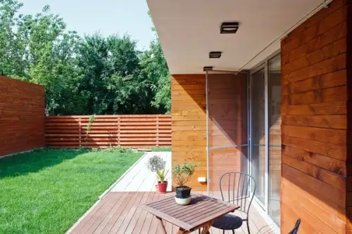 Casa din Bucuresti arhitectura in armonie cu natura