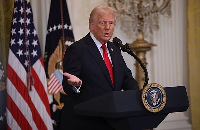 Și dacă Trump crede în schimbarea climatică, însă a luat o decizie pe care, dacă ar afla-o, oamenii s-ar îngrozi? Suntem prea mulți pe Pământ și doar cei puternici vor supraviețui