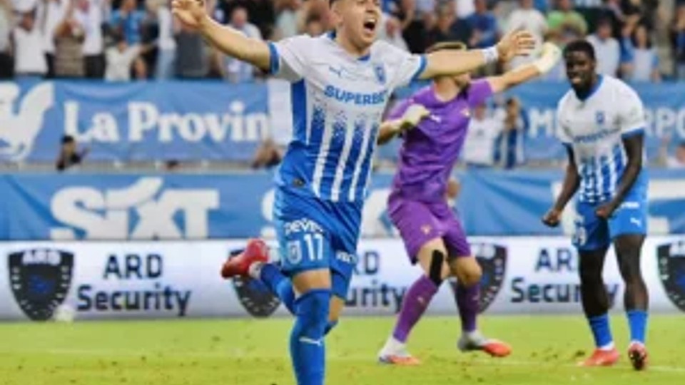 Leii din Bănie mușcă decisiv: Craiova zdrobește Trnava în drumul spre grupe!
