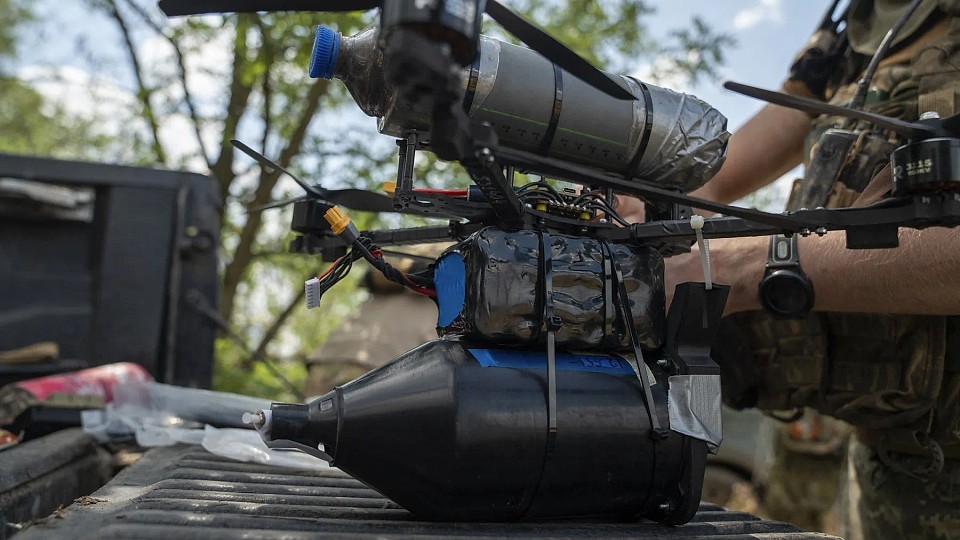 Germania, livrări din umbră pentru Ucraina: 500 de drone Antonov-196 cu rază de acțiune de 1.200 de kilometri