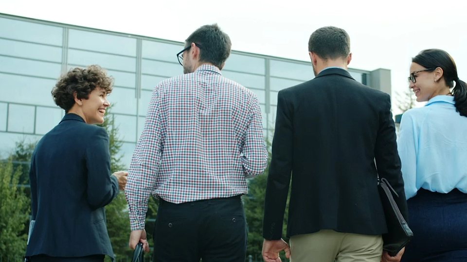 Bitdefender concediază 7% din angajați. Patronii companiei, Florin și Măriuca Talpeș, au fost cei mai mari sponsori ai lui Nicușor Dan în campania electorală