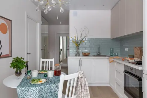 Renovarea unui studio de 38mp cu buget limitat